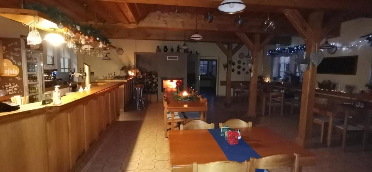 Hotel Zlaty Potok Nicov  Экстерьер фото